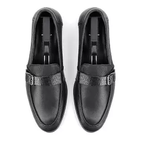 Crocodile Strapped Loafers - Black