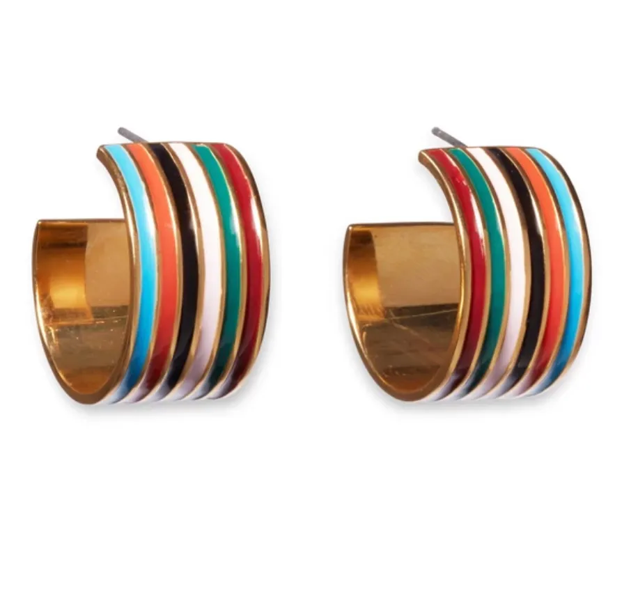 Margot Hoops in Rainbow