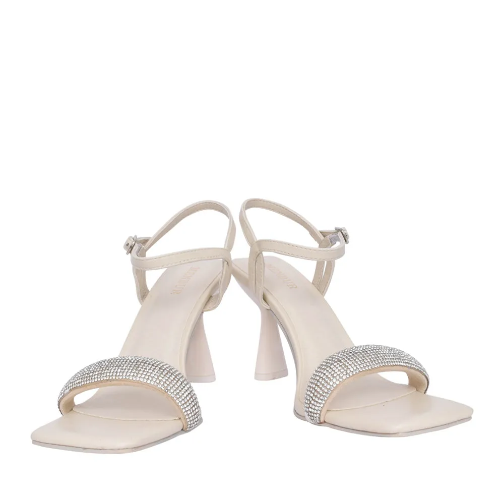 Menbur White Fluted Heel Square Toe Sandals