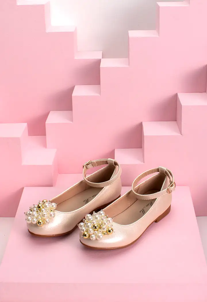 Pearl Embellished Flat Shoes