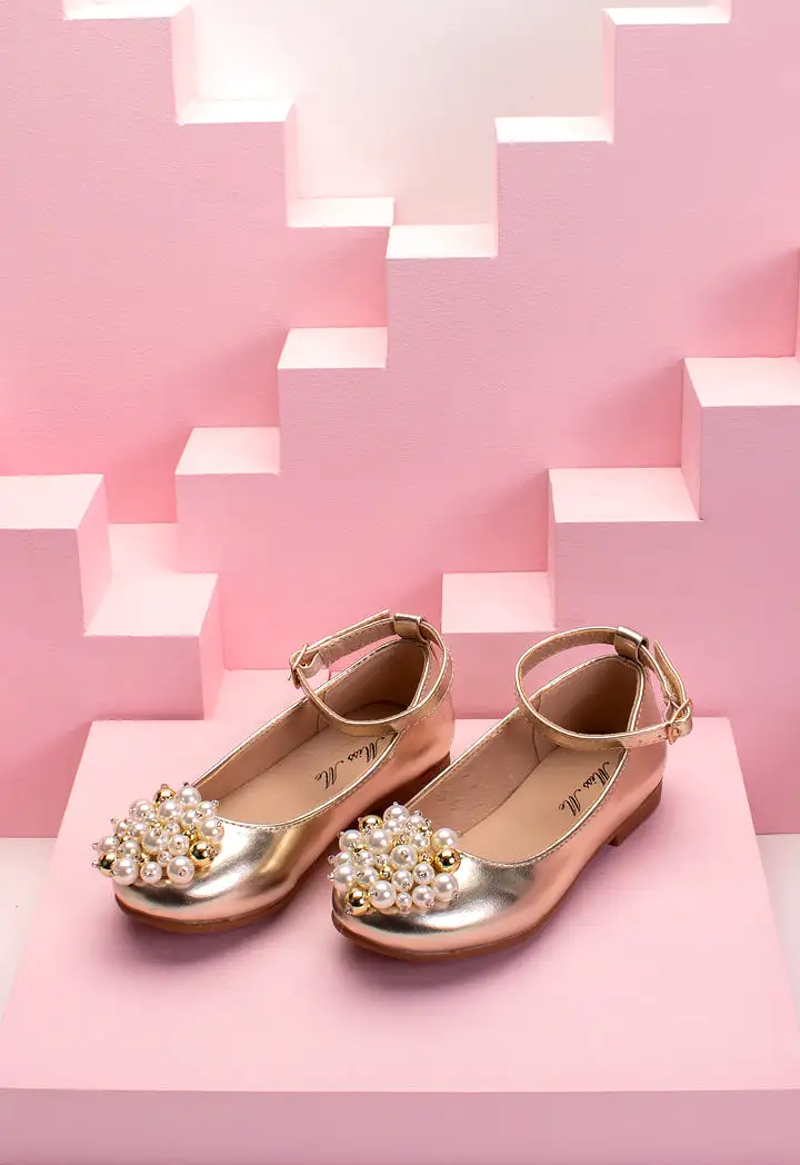 Pearl Embellished Flat Shoes