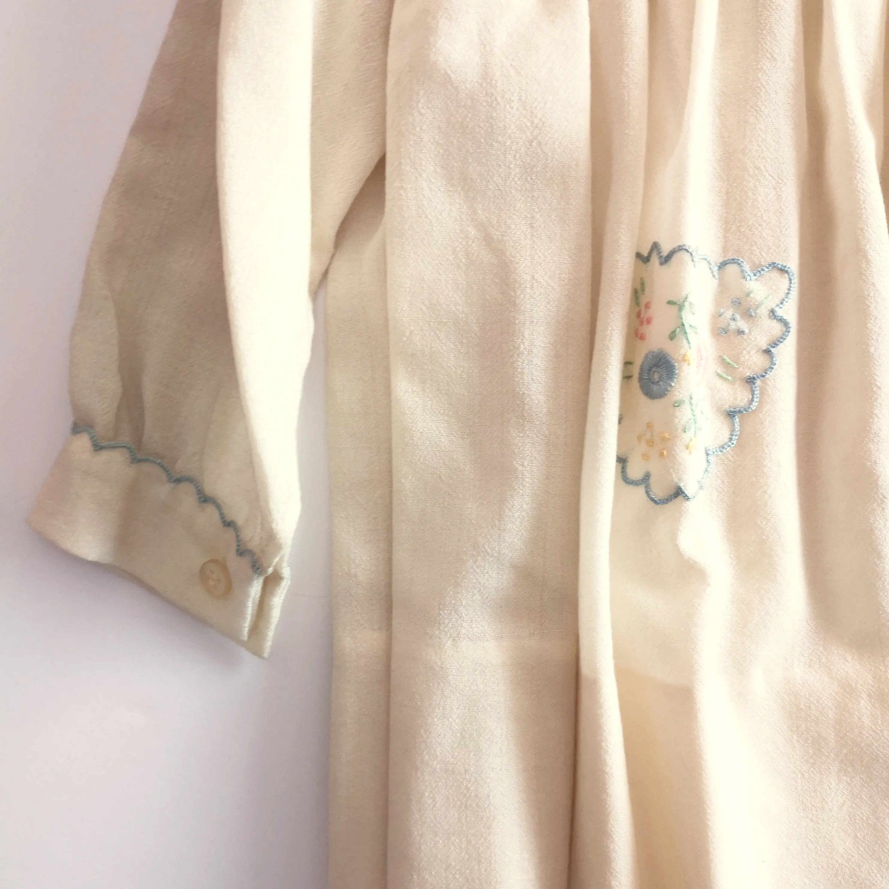 [Unworn] 1950's Hand embroidered dress 2Y (dead stock)