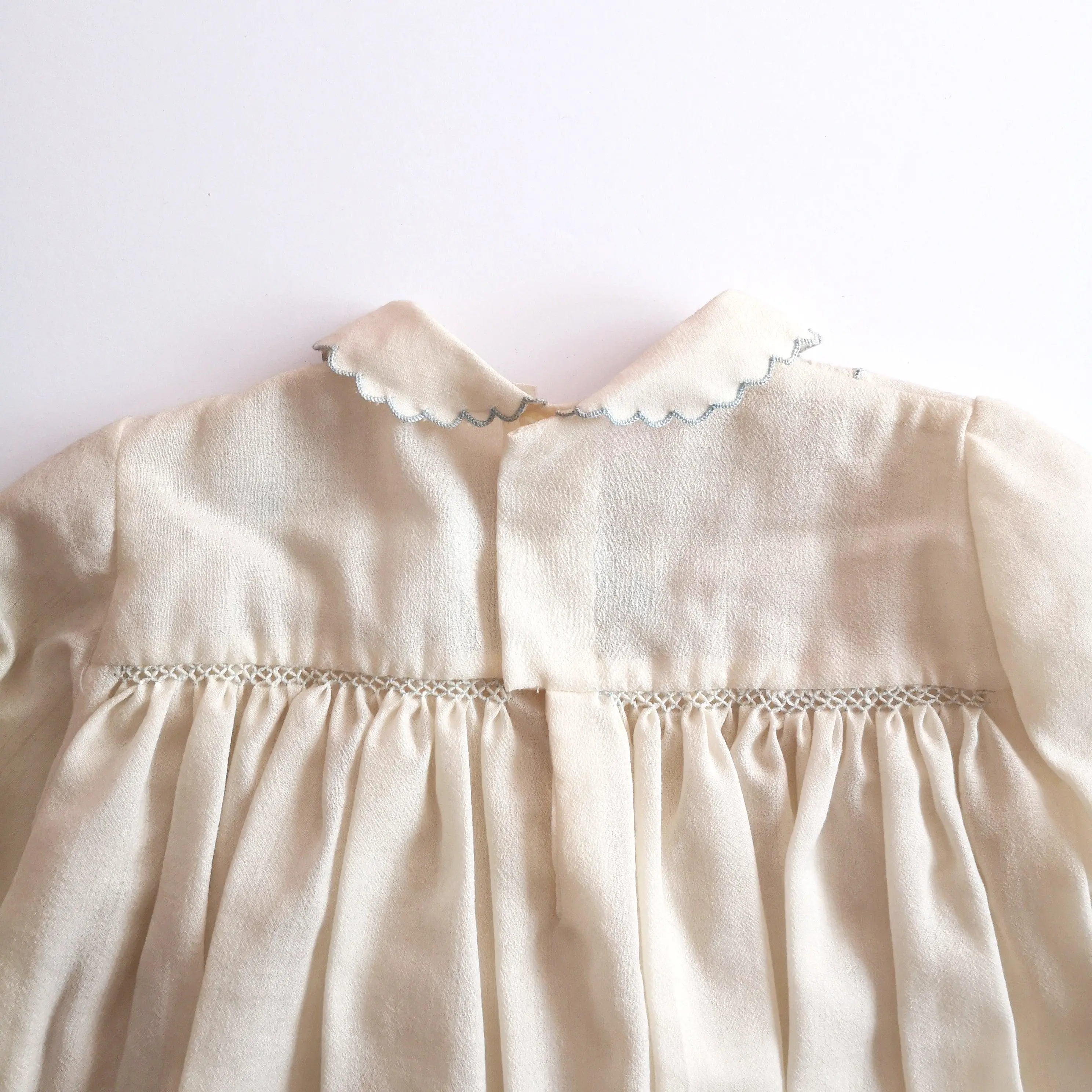 [Unworn] 1950's Hand embroidered dress 2Y (dead stock)