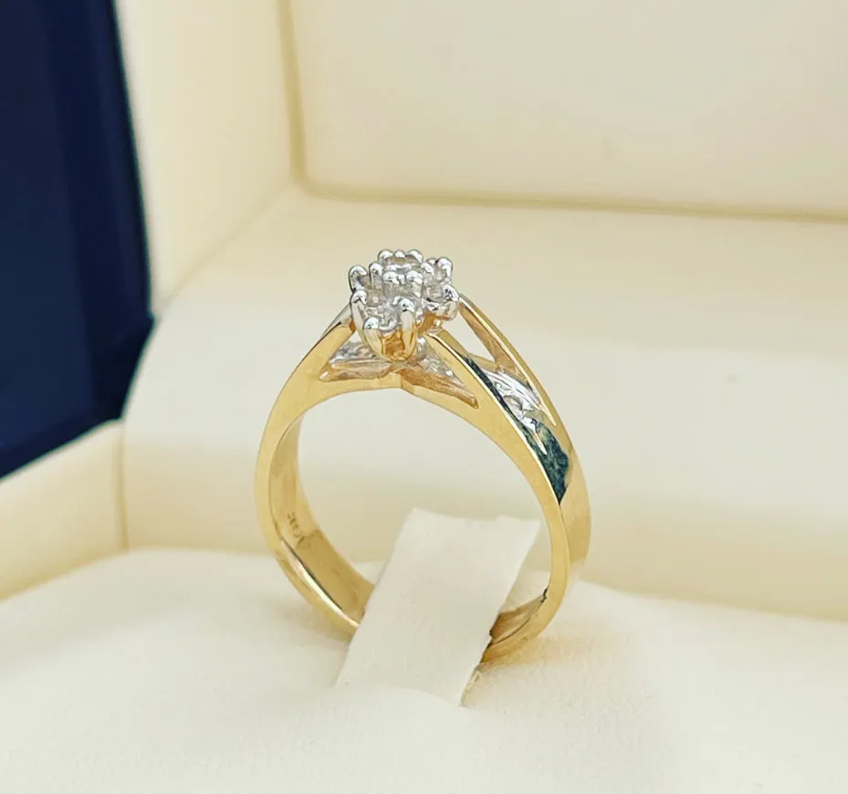 Women Engagement ring